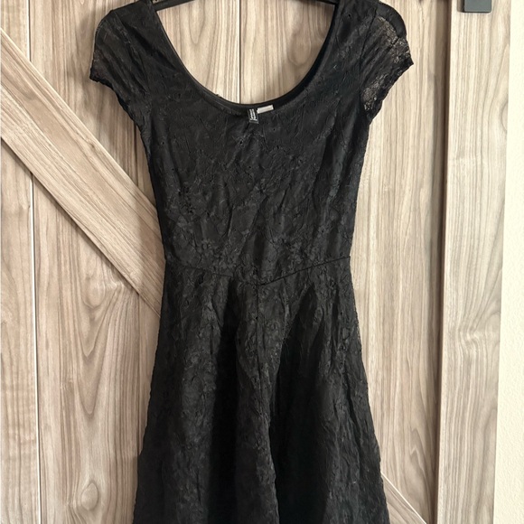 H&M Dresses & Skirts - H&M Black Fit and Flare Mini Dress